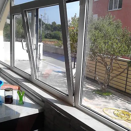Apartament Holiday Paradiz *