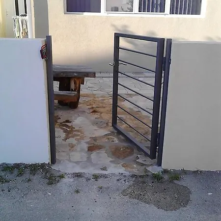 Apartament Holiday Paradiz *