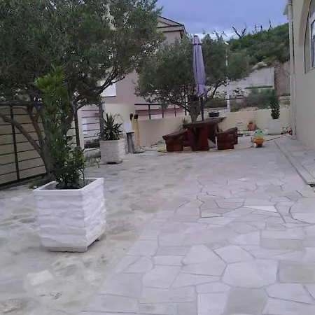 Holiday Paradiz Apartament